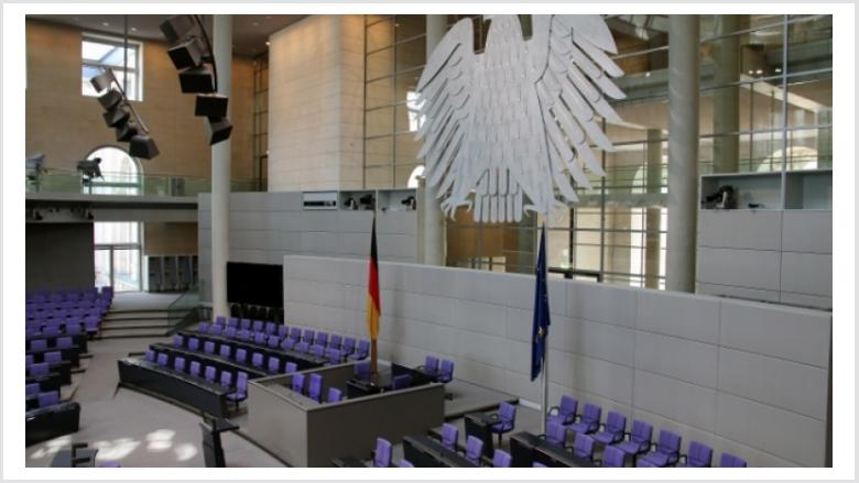 Senioren-Union besichtigt den Bundestag
